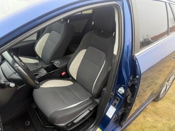 Prodám Toyota Avensis 2.0D 4D 105KW - KLIMATIZACE - 9