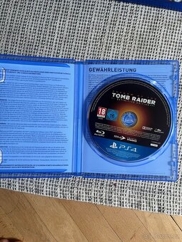 Prodám PS4 500gb - 9