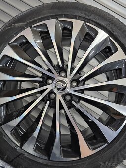 Nová zimní originál sada Škoda Enyaq r20 - 9