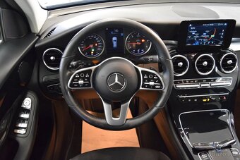 Mercedes-Benz GLC 200d 4 MATIC 2022 - DPH - 9