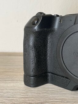 CANON RP + PŘÍSLUŠENSTVÍ - 9