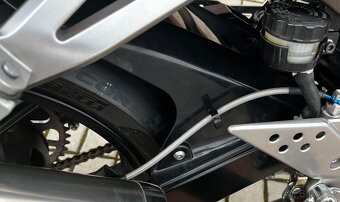 Kawasaki Z750 2004 - 9