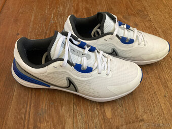 Botasky NIKE infitinity 2 vel 42,5 NOVÉ - 9