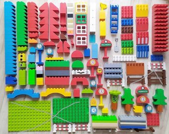 Sady a dílky DUPLO: Mickey dům, Minnie, pizza, i sólo díly - 9