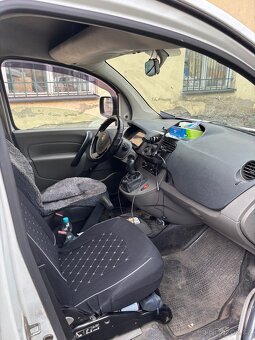 Renault Kangoo 2010 - 9