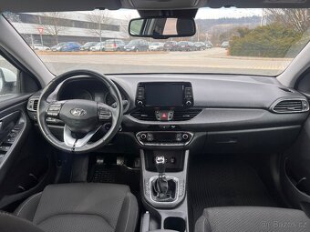 Hyundai i30 combi 1.6CRDI 85kw Style dph 41tkm - 9