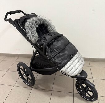 Thule Urban Hlide 2 All Black 2023 s vybavou - 9