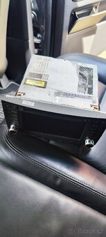 Prodám vw Touareg 5.0 V 10 TDI rv.7/2005 Čtěte - 9