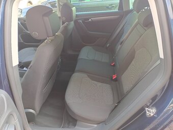 VW Passat B7 2.0TDI 103kW DSG Webasto ALU 18" Tempomat - 9