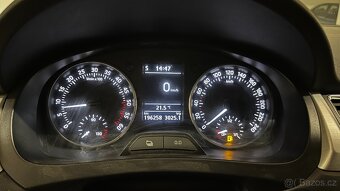Škoda Rapid Spaceback 1.6 tdi 66kw 2013 - 9