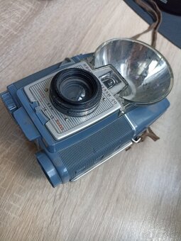 Retro fotoaparát Kodak Brownie Flash 20 (USA, 50.–60. léta) - 9