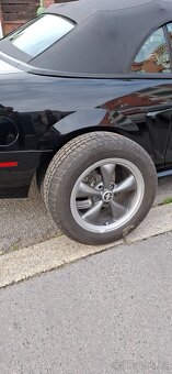 Ford mustang - 9
