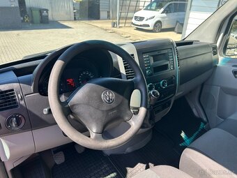 VW Crafter 2.0 TDI 100 kw 6 Míst 2015 L4H2 - 9