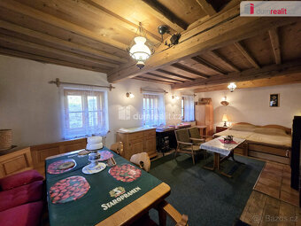 Prodej rodinného domu/chalupy 175 m², s pozemkem 632 m², Len - 9