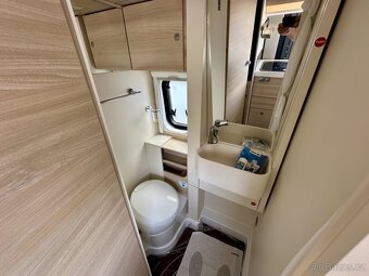 EURA MOBIL VAN 635 HB - 9