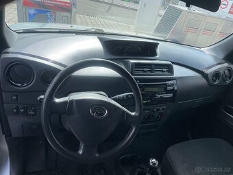 Daihatsu Materia - 9
