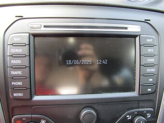 Ford Mondeo 2.0TDCi , 85 kW nafta, 2010 - 9