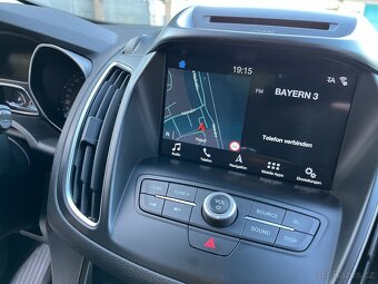 Ford C-Max 1.0i Business edition - 11/2016 - 1.maj.dovoz D - 9