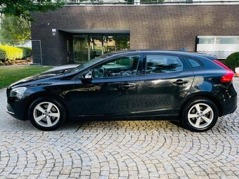 Volvo V40 1.6i BENZÍN MANUÁL 1.MAJITEL KAMERA SERVISKA - 9