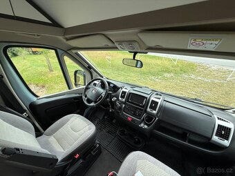 Adria Twin Plus Family 2020 | 2.3 JTD 130 hp - 9