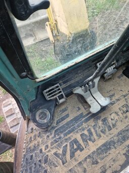 Yanmar Vio25 rok 15 a ca 3600 mth dobrý stav - 9