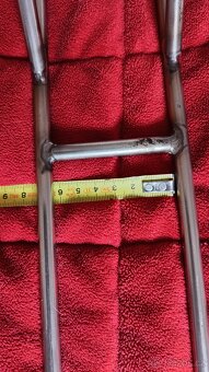 Prodám rybářské vidličky, nový rybářský prut Daiwa. - 9