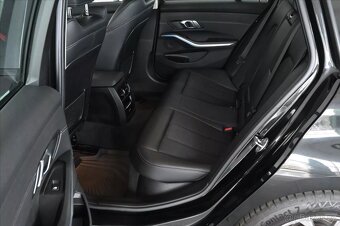 BMW Řada 3 2,0 320d 140 kW AT8 - 9