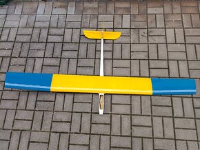 Rc modely aut Kyosho graupner dělané letadla motory větroně - 9