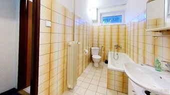 Pronájem domu, cca 200 m2, Praha 9 – Letňany, ul. Broumovská - 9