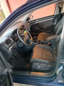 Volkswagen golf Variant 1.6 tdi - 9