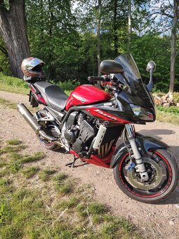 Yamaha FZS 1000 - 9
