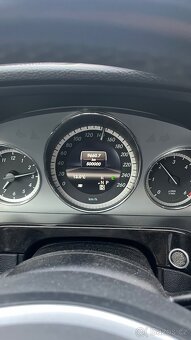 Mercedes E250 , E-Klasse - 9