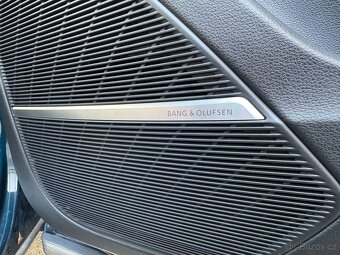 Audi Q8 50 TDI 210kW 2018 - s-line - pano - vzduch - 22 kola - 9