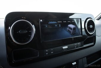 Hymer GRAND CANYON S CROSSOVER MERCEDES-BENZ - 9