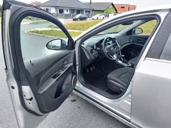 Chevrolet Cruze 1.8, 104kw, 1.majitel, 07/2012 - 9