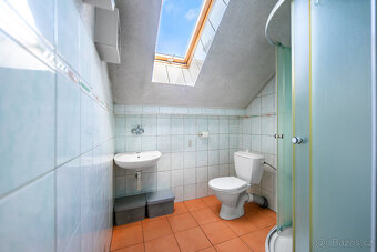 Prodej prostorného bytu 3+1 (72 m²) v klidné části Heřmanovy - 9