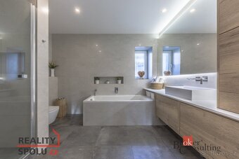 Prodej, domy/rodinný, 291 m2, U Rybníka 2/2, 25064 Zlonín, P - 9