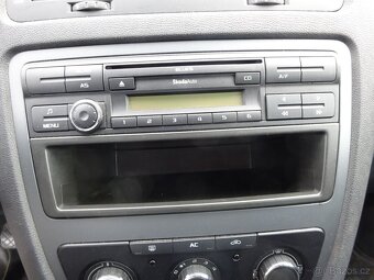 Škoda Octavia 1.6 MPI r.v.2011 (75 kw) serviska - 9