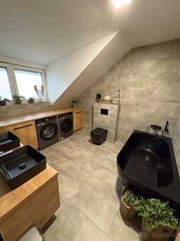 SLEVA NOVOSTAVBA 163m² 5+kk poz. 496 m² PŘEROV - KOZLOVICE - 9