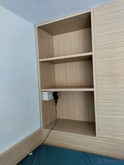 Vysoká postel s úložným prostorem - 9