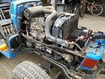 Kompaktní traktor Iseki 3025 - 9