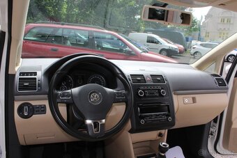 VW Touran - 9