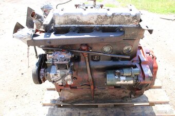 Zetor 8111 8145 motor kompletní na opravu nebo díly - 9