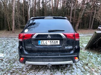 Mitsubishi Outlander PHEV 2015 (hybrid) Instyle - 9