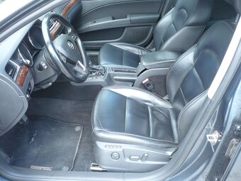 Škoda Superb 2.0 TDI 125 kW - 9