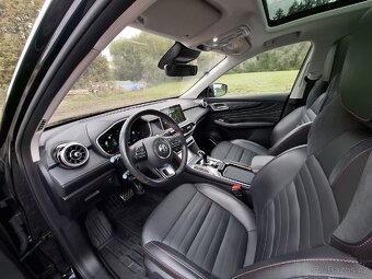 MG EHS 1.5 T-GDI Exclusive Plug-in Hybrid - 9