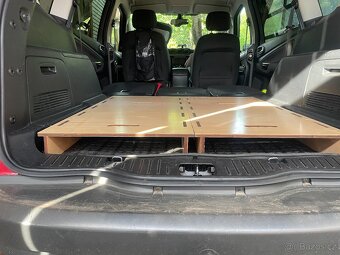 Ford S-MAX  podlaha do kufru - 9