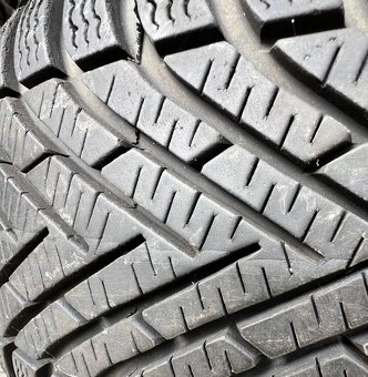 Zimní kola Škoda Octavia 3, 205/55 R16, 6Jx16 ET48 - 9