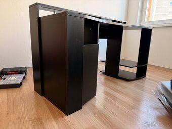 počítačový stůl s led osvětlením - 9