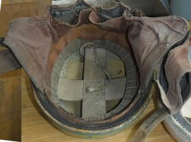 Moped - ráfek,rozeta,koleno výfuku,řazení,přilby - 9